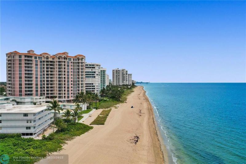  Condo & Townhome Photos