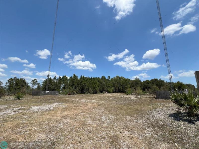  Commercial & Industrial Land Images 