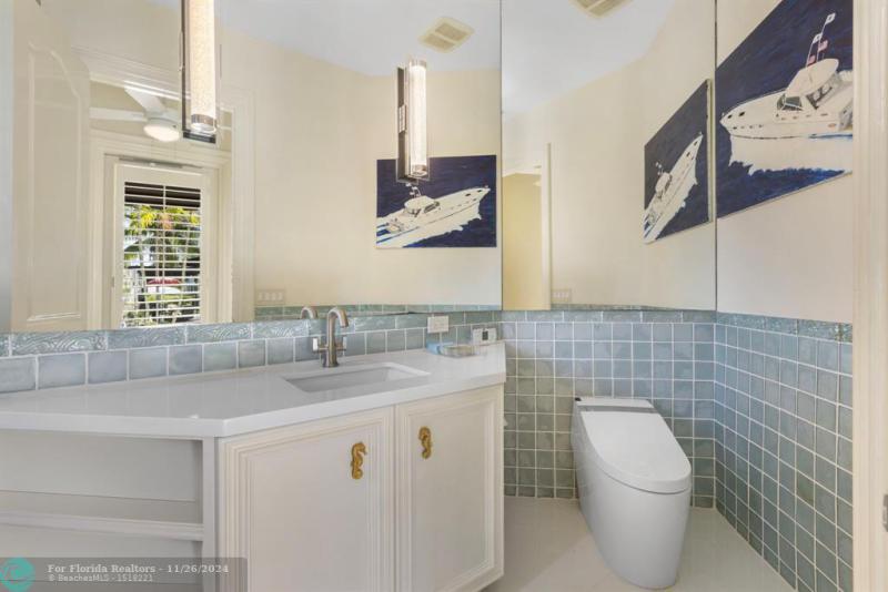  Single Family Homes Photo 24: 319 Mizner Lake Estates Dr  Boca Raton,  FL 33432