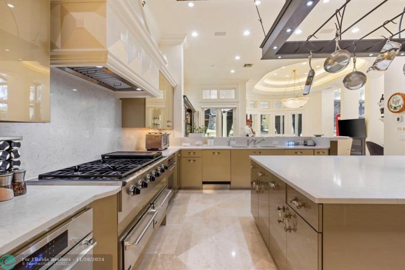  Single Family Homes Photo 38: 319 Mizner Lake Estates Dr  Boca Raton,  FL 33432