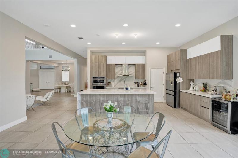  Single Family Homes Photo 19: 10641 SW 53rd St  Cooper City,  FL 33328