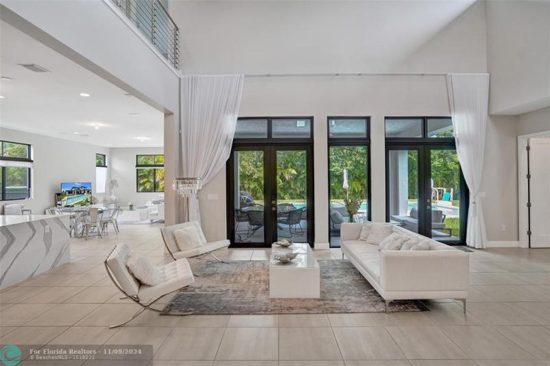  Single Family Homes Photo 4: 10641 SW 53rd St  Cooper City,  FL 33328