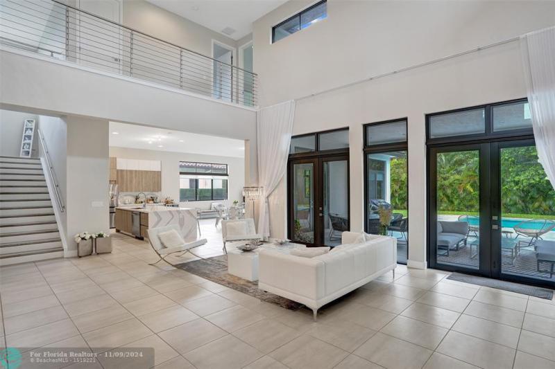  Single Family Homes Photo 5: 10641 SW 53rd St  Cooper City,  FL 33328