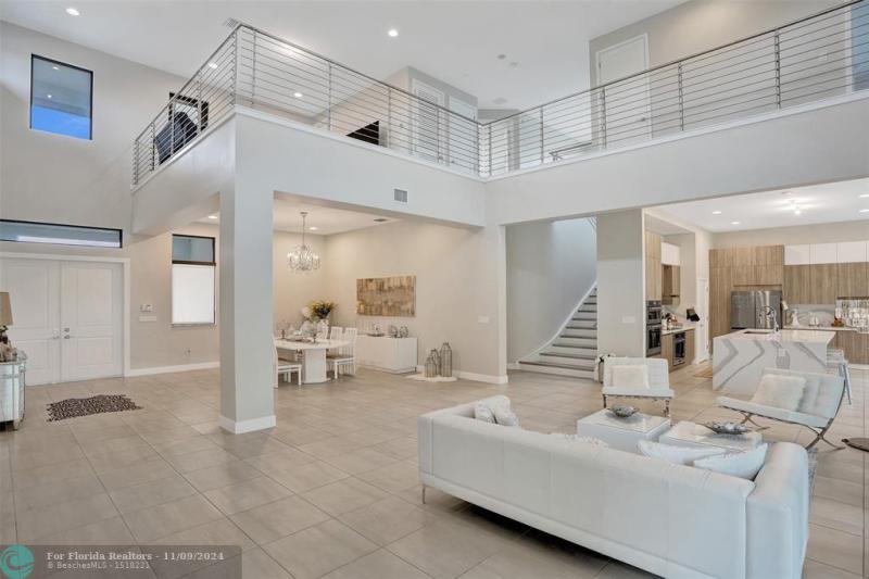  Single Family Homes Photo 9: 10641 SW 53rd St  Cooper City,  FL 33328