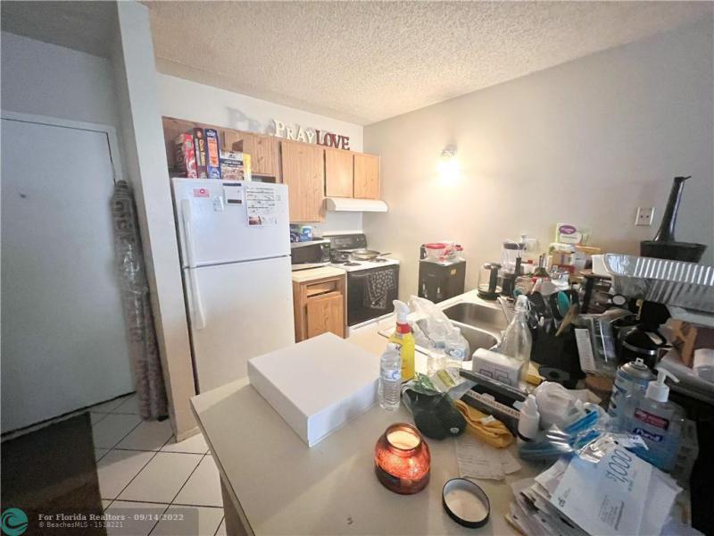  Condo & Townhome Photos