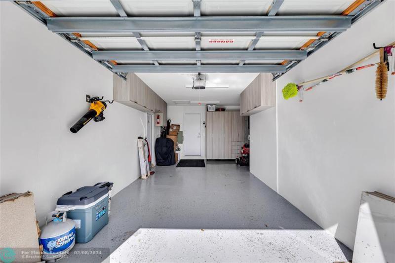  Single Family Homes Photo 27: 8855 NW 14th St  Plantation,  FL 33322