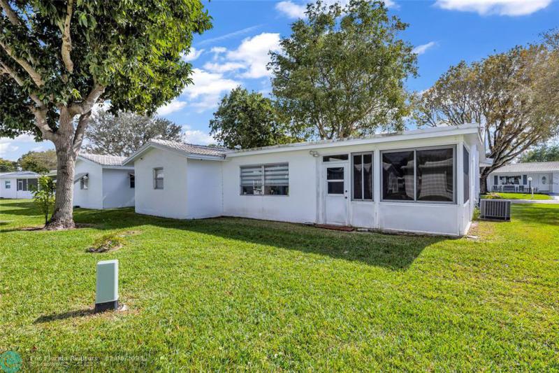  Single Family Homes Photo 31: 8855 NW 14th St  Plantation,  FL 33322