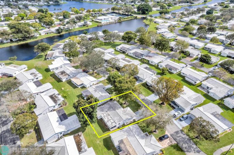  Single Family Homes Photo 35: 8855 NW 14th St  Plantation,  FL 33322