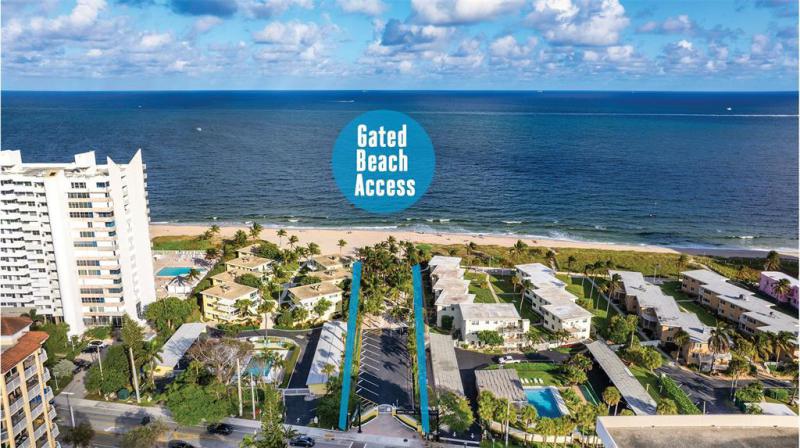  Single Family Homes Photo 3: 7 Sunset Lane  Lauderdale By The Sea,  FL 33062