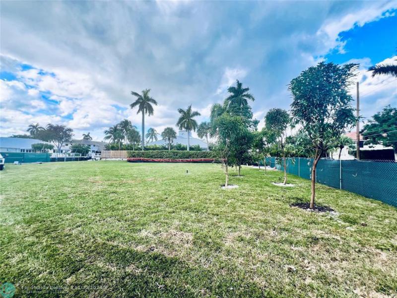  Single Family Homes Photo 11: 607 3rd Key Dr  Fort Lauderdale,  FL 33304