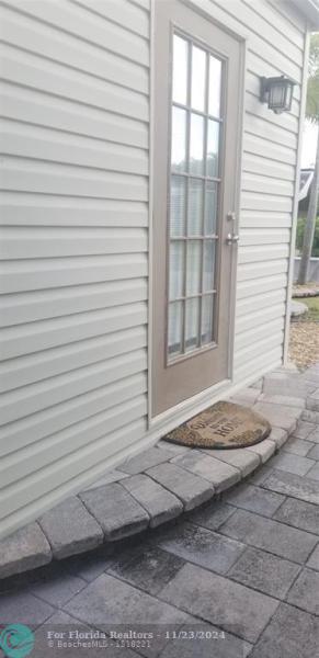 Duplex, Triplex and Fourplex Images