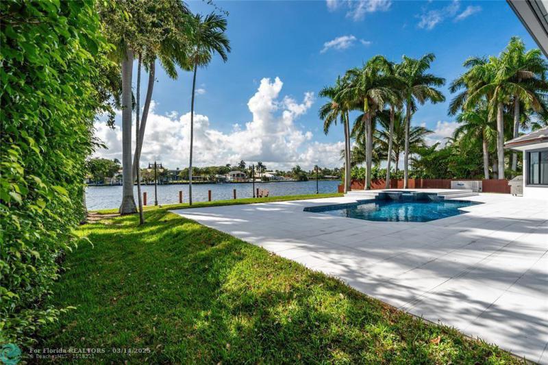  Single Family Homes Photo 58: 1110 N Southlake Dr.  Hollywood,  FL 33019