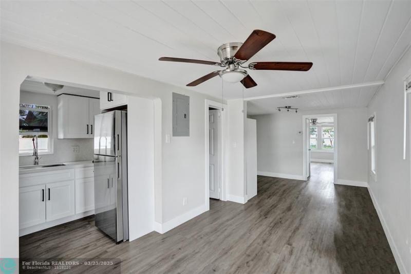 Duplex, Triplex and Fourplex Images