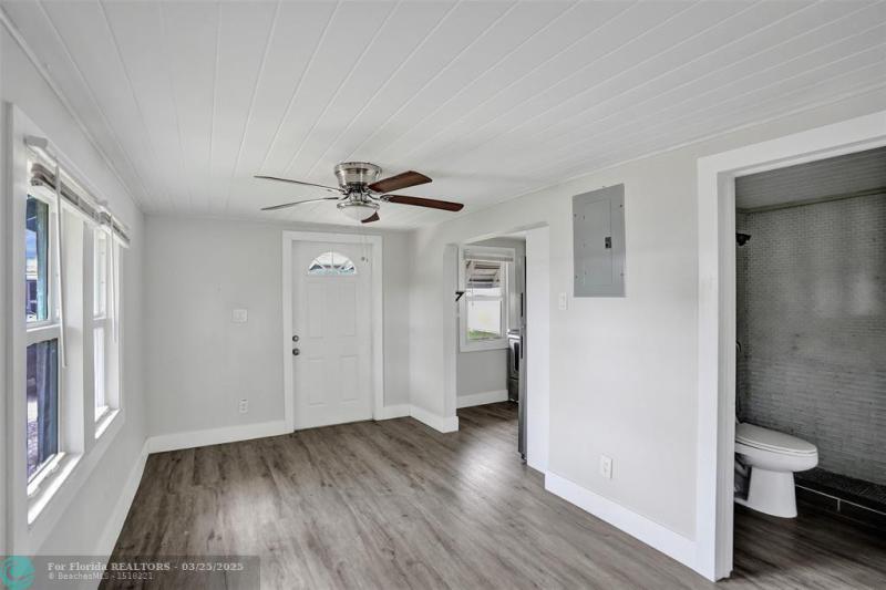 Duplex, Triplex and Fourplex Images