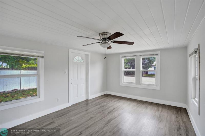 Duplex, Triplex and Fourplex Images