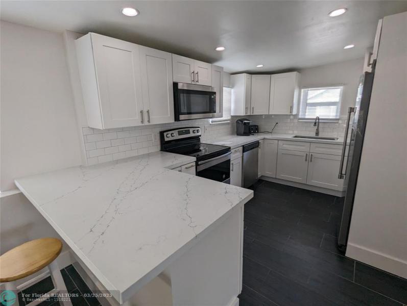 Duplex, Triplex and Fourplex Images