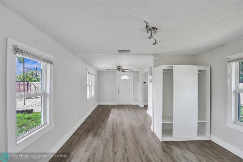 Duplex, Triplex and Fourplex Images