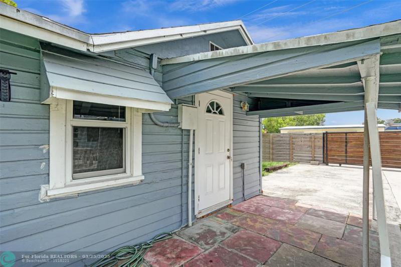 Duplex, Triplex and Fourplex Images