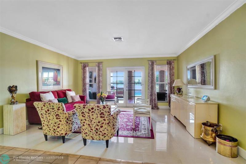  Single Family Homes Photo 10: 915 NW 133rd Ave  Sunrise,  FL 33325