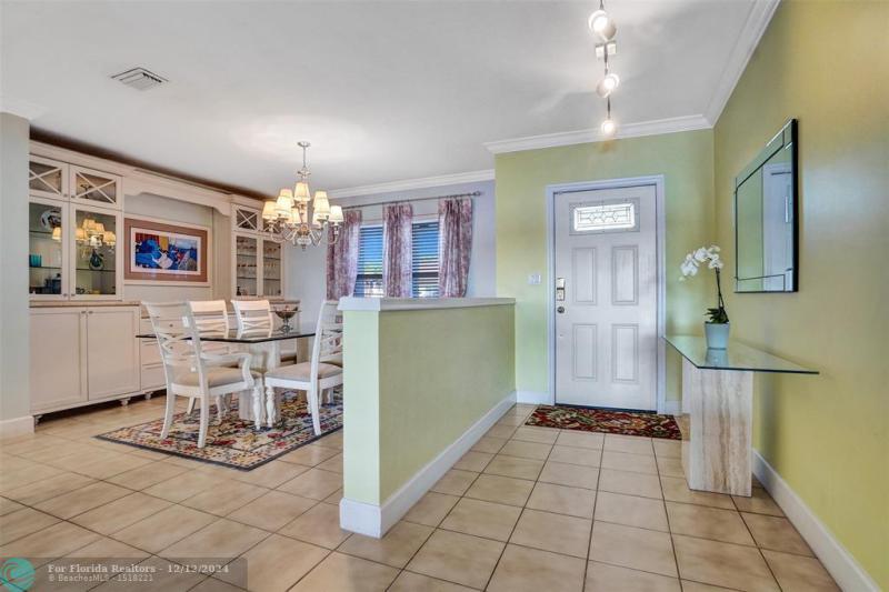  Single Family Homes Photo 13: 915 NW 133rd Ave  Sunrise,  FL 33325