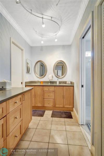  Single Family Homes Photo 35: 915 NW 133rd Ave  Sunrise,  FL 33325