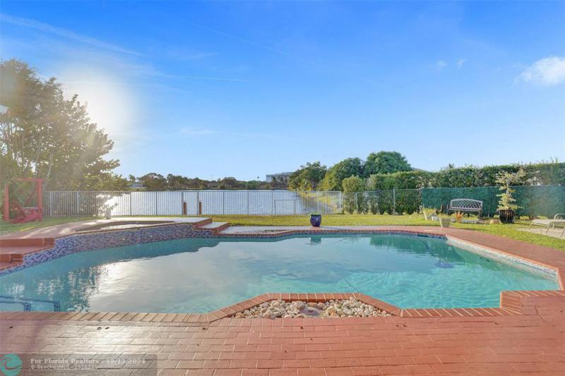  Single Family Homes Photo 48: 915 NW 133rd Ave  Sunrise,  FL 33325