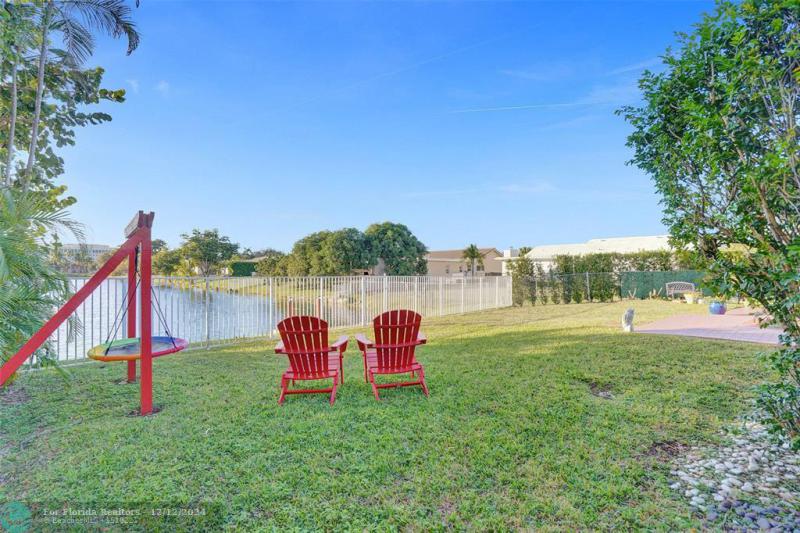  Single Family Homes Photo 55: 915 NW 133rd Ave  Sunrise,  FL 33325