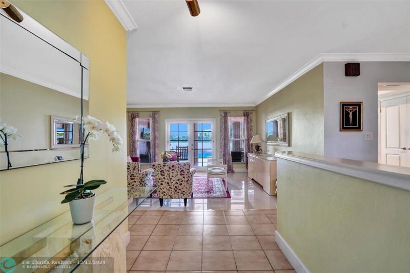  Single Family Homes Photo 7: 915 NW 133rd Ave  Sunrise,  FL 33325