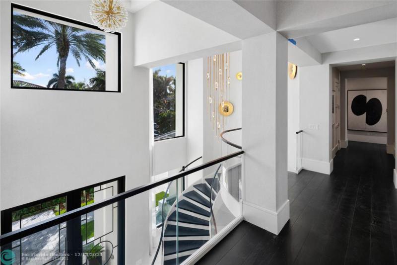  Single Family Homes Photo 37: 2519 Aqua Vista Blvd  Fort Lauderdale,  FL 33301