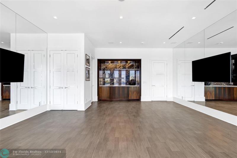  Single Family Homes Photo 54: 2519 Aqua Vista Blvd  Fort Lauderdale,  FL 33301