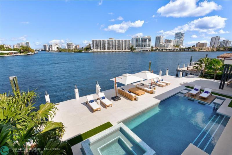  Single Family Homes Photo 61: 2519 Aqua Vista Blvd  Fort Lauderdale,  FL 33301