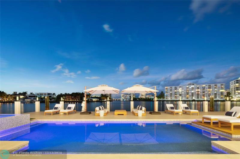 Single Family Homes Photo 72: 2519 Aqua Vista Blvd  Fort Lauderdale,  FL 33301