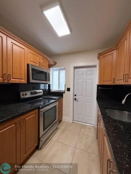 Duplex, Triplex and Fourplex Images