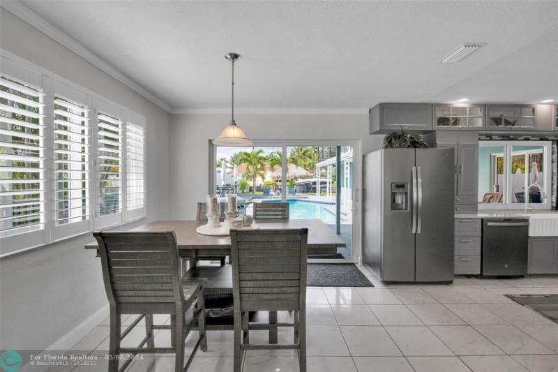  Single Family Homes Photo 12: 5880 SW 19th St  Plantation,  FL 33317