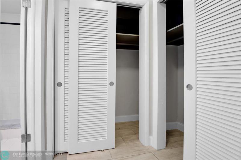  Single Family Homes Photo 26: 5880 SW 19th St  Plantation,  FL 33317