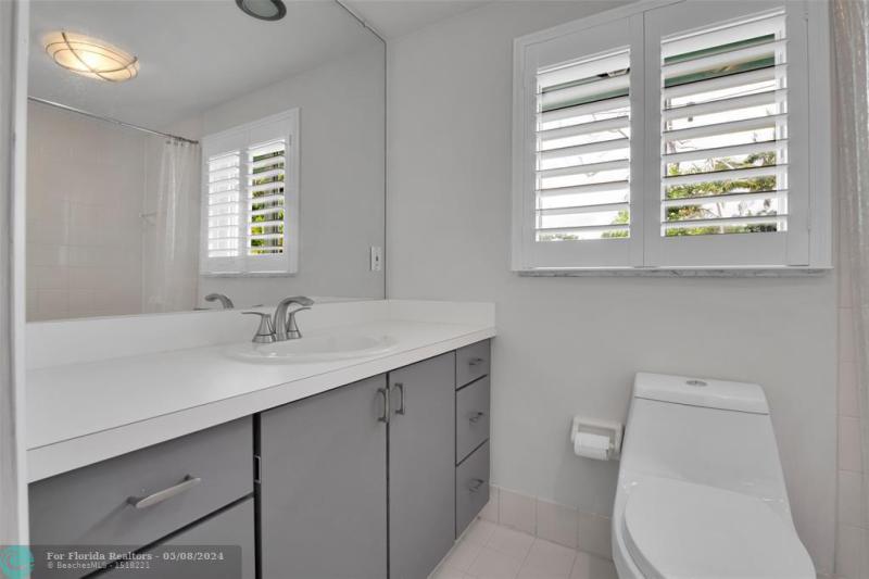  Single Family Homes Photo 30: 5880 SW 19th St  Plantation,  FL 33317