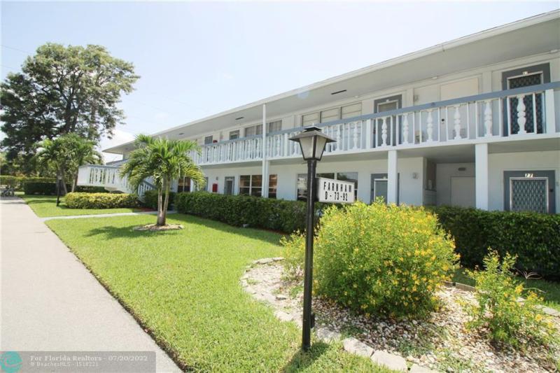  Condo & Townhome Photos