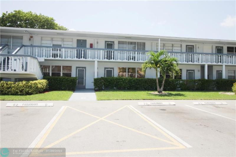  Condo & Townhome Photos