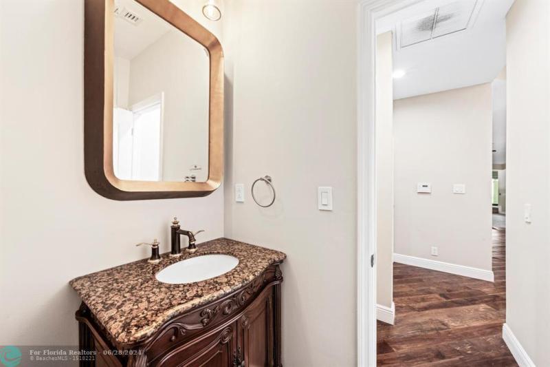  Single Family Homes Photo 13: 7210 Darby Ln  Parkland,  FL 33067