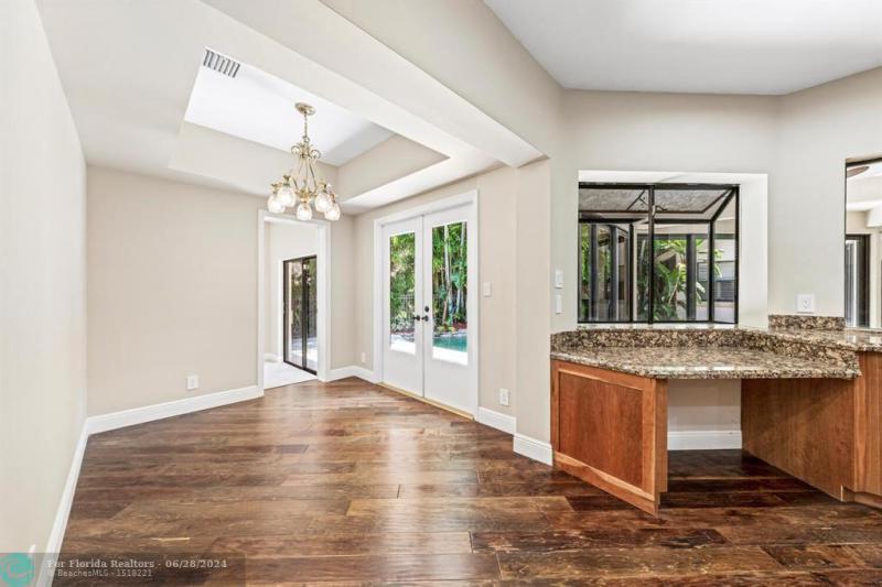  Single Family Homes Photo 19: 7210 Darby Ln  Parkland,  FL 33067