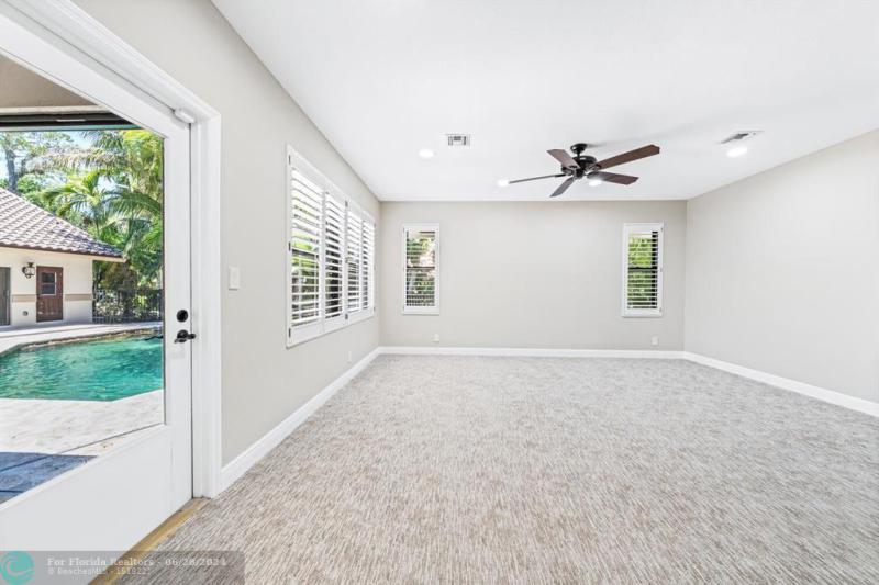  Single Family Homes Photo 22: 7210 Darby Ln  Parkland,  FL 33067