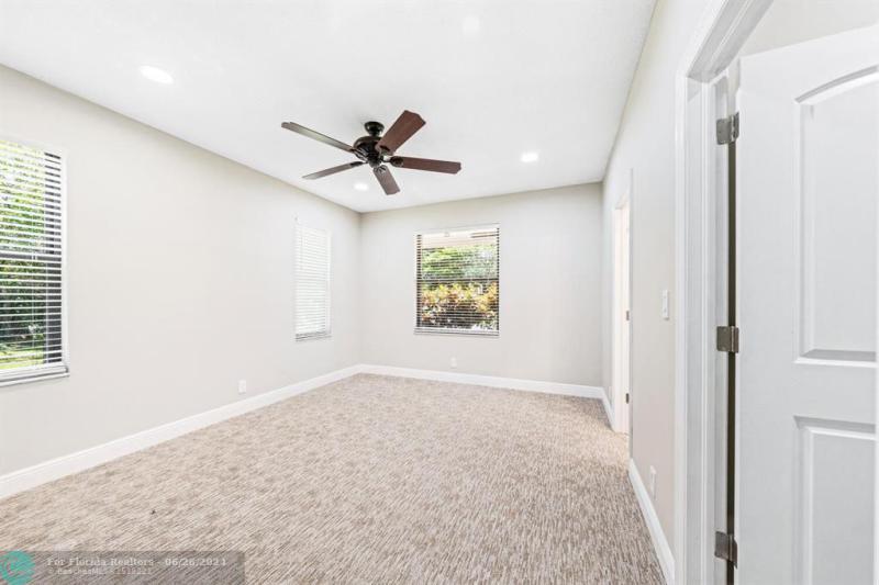  Single Family Homes Photo 31: 7210 Darby Ln  Parkland,  FL 33067