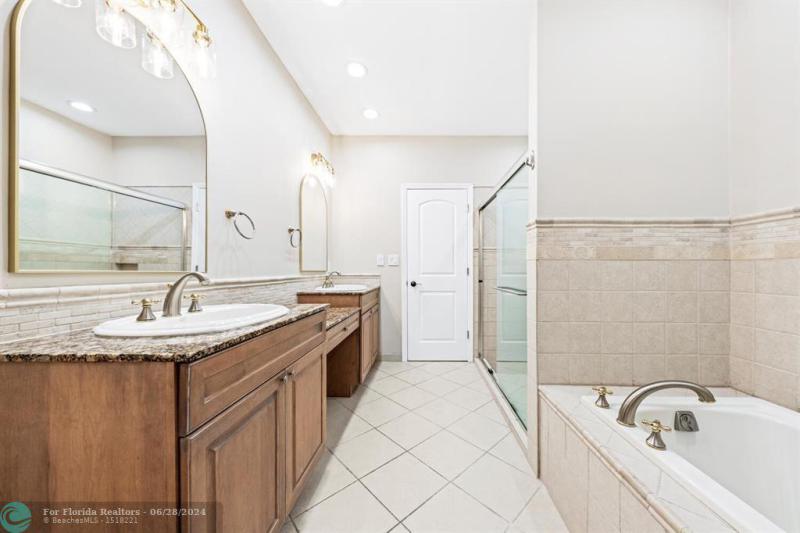  Single Family Homes Photo 33: 7210 Darby Ln  Parkland,  FL 33067