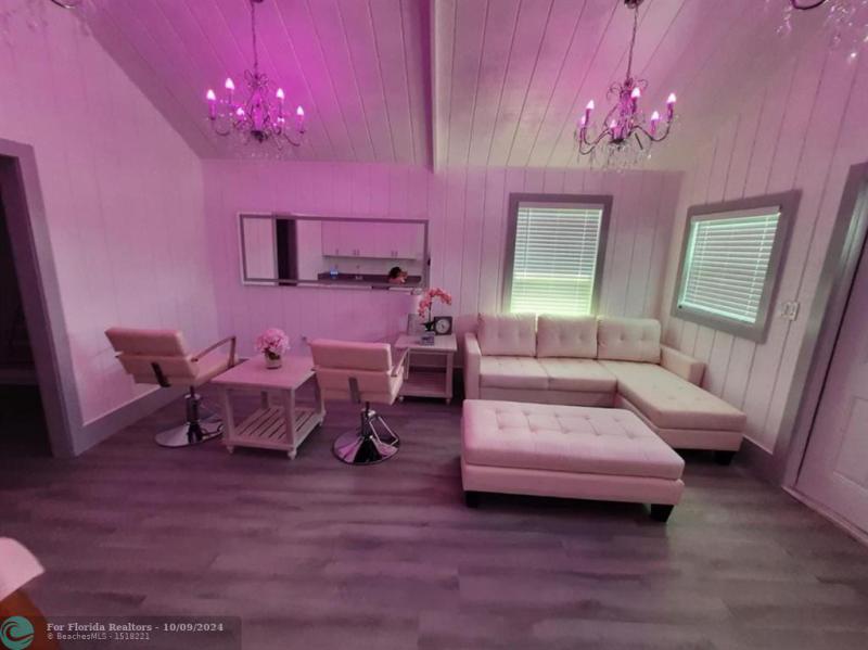 Duplex, Triplex and Fourplex Images