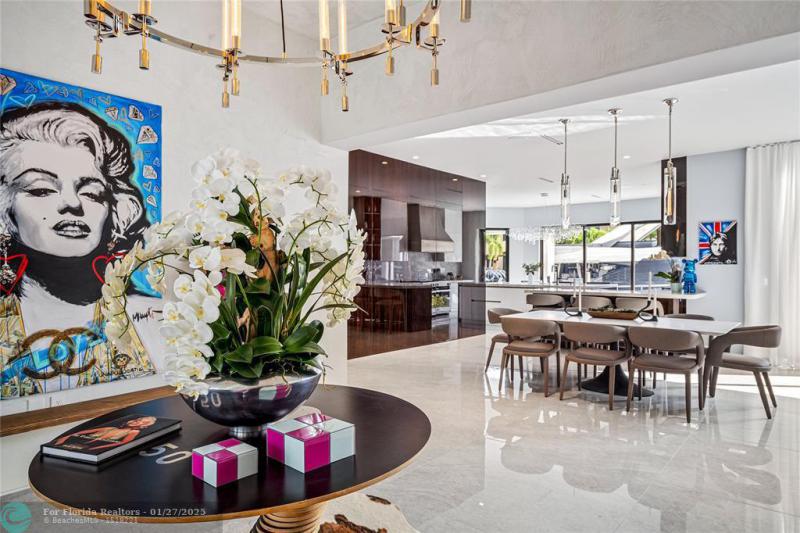  Single Family Homes Photo 10: 520 San Marco Dr  Fort Lauderdale,  FL 33301