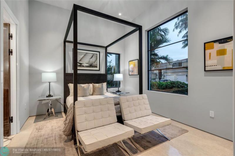  Single Family Homes Photo 31: 520 San Marco Dr  Fort Lauderdale,  FL 33301