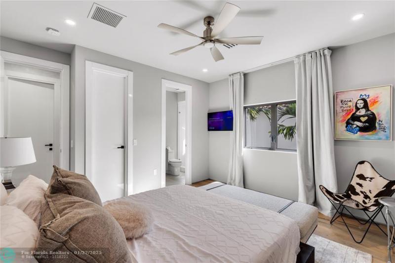  Single Family Homes Photo 48: 520 San Marco Dr  Fort Lauderdale,  FL 33301