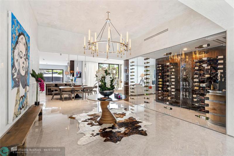  Single Family Homes Photo 6: 520 San Marco Dr  Fort Lauderdale,  FL 33301