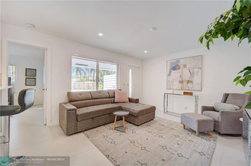 Duplex, Triplex and Fourplex Images