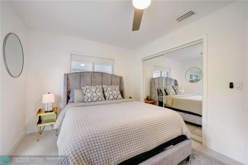 Duplex, Triplex and Fourplex Images